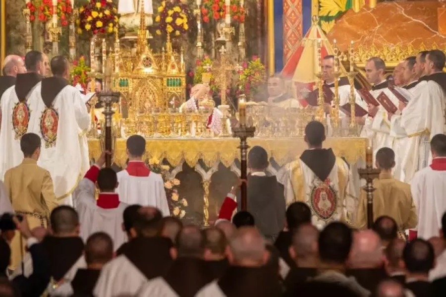 Com ordenação de 26 sacerdotes, Arautos do Evangelho consolidam crescimento e presença internacional